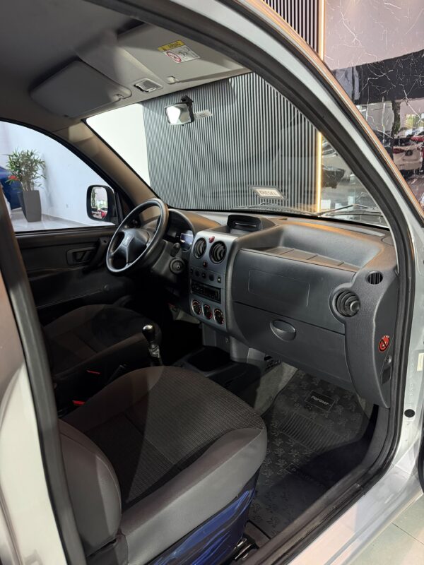 WhatsApp Image 2026-10-12 at 7.51.21 AM (1) PEUGEOT PARTNER CONFORT 1.6 HDI 92 AM22.5