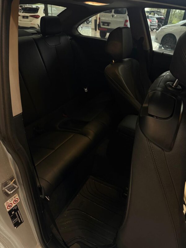 WhatsApp Image 2026-10-12 at 7.56.19 AM (3) BMW 220I COUPÉ SPORT LINE