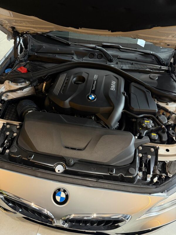 WhatsApp Image 2026-10-12 at 7.56.22 AM (2) BMW 220I COUPÉ SPORT LINE